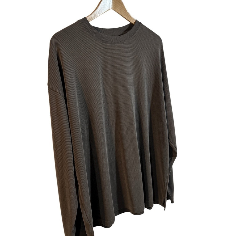 Classic Men's Long Sleeve Shirt in Brown - Picture 2 of 5